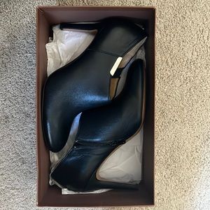Coach Black Leather Bootie Seneca 8M